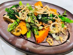 -théATRE茶聚场·餐厅(环球金融中心店)