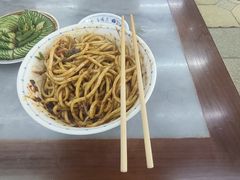 -海碗居老北京炸酱面(增光路店)
