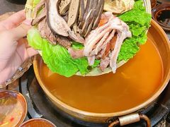 -阿山卓·野生菌火锅·纳西火塘烤肉