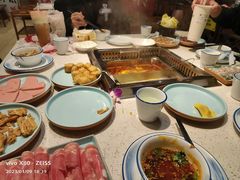 -十三幺山野火锅(市府路店)