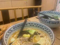 -蒙自源米线大王(信利城市广场店)