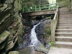 -藏龙百瀑风景区