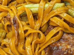 -内蒙焖面大盆骨餐馆(山大路店)
