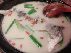 奶汤鱼头-馬蘭花開(车站大道店)