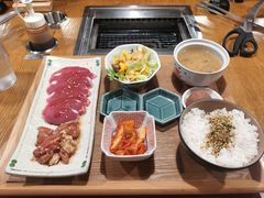-小肉魁家•烧肉放题自助(南门中大国际店)