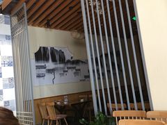 -香山湖家家宴(中山陵店)