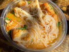 鸡汤豆腐-花儿姐与战哥的美食档
