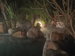 -水底山庄园温泉