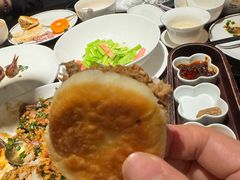 酥皮肉夹馍-甄御•海鲜新青岛菜(麦岛店)
