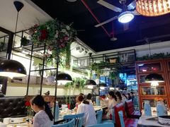 大堂-外婆小聚茶餐厅·生日·团建(市民中心店)