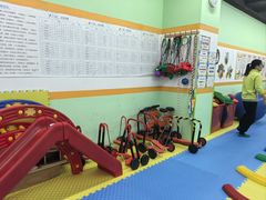 -小岳飞儿童训练馆(华腾店)