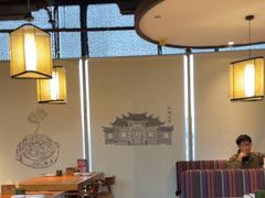 -云海肴·汽锅鸡·云南菜(天山百盛优客店)