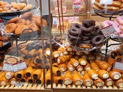 草莓甜甜圈-山崎面包(静安久光店)