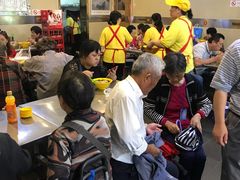 等位区-包顺兴面馆(长乐路店)