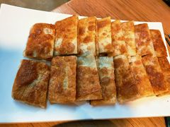 肉夹饼-山楂树融合菜餐厅