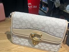 -砂之船奥莱(南京江宁店)