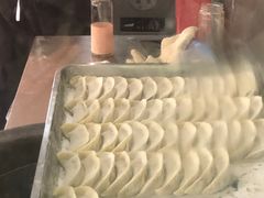 -老新隆牛肉锅贴(新街口店)