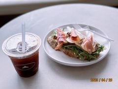 无花果三明治-SAANCI山池咖啡(海上世界文化艺术中心店)