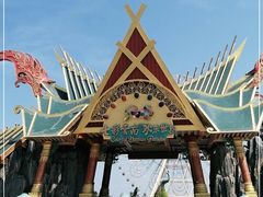 -七彩云南欢乐世界