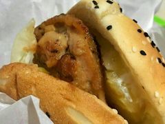 菠萝鸡腿堡套餐-德克士(西站站内店)