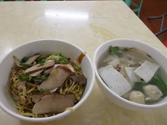 -非遗·爱西干面(小公园总店)