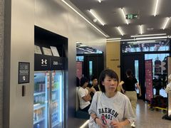 -Z&B Fitness Studio·Gym(前滩L+PLAZA店)
