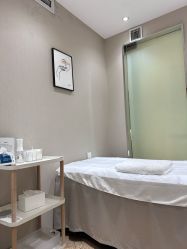 -HEYAN荷妍专业脱毛连锁机构