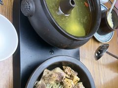 -云海肴·汽锅鸡·云南菜(天山百盛优客店)