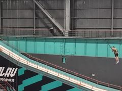 -极限PLAY运动娱乐新世界·团建派对潮玩休闲馆·室内蹦极高空游乐园