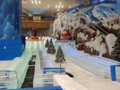 -长沙湘江冰雪世界