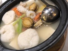 杂锦海鲜豆腐煲-闻见中国海南菜(K11店)