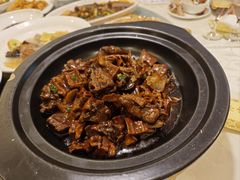 -侬佳蒸菜馆(听潮店)