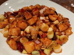 -95号酱骨·一块豆腐(展春园西路店)
