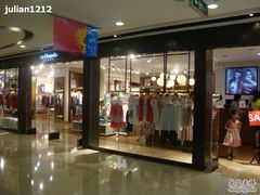 -上海世茂广场(南京东路店)