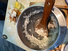 -魏铭鱼头捞饭(晋阳路店)