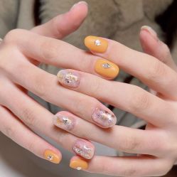 -斯馨·健康美甲美睫