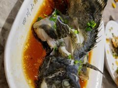 -四川小胡子海鲜(丁村万人海鲜广场店)