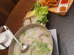 -丁里羊肉小镇(天鹅湖总店)