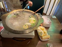 -天成·潮州牛肉脆肉鱼生蚝自助火锅