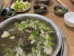 -黑竹沟新场牛肉火锅