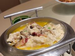 -荷花亭·湖北融合菜(中商广场店)
