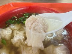 -张阿三馄饨店