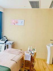 -涂tu指甲日式美甲美睫店