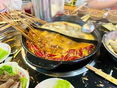 -灌县老妈砂锅串串香(万科红生活广场店)