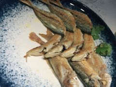 香煎小白鱼-百味馆·粤菜·湛江菜(后海花园店)