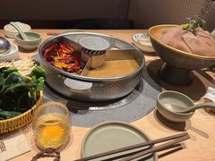 -巴奴毛肚火锅(七宝领展广场店)
