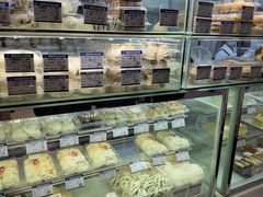 -白玉兰食品甜凤店(合生汇店)