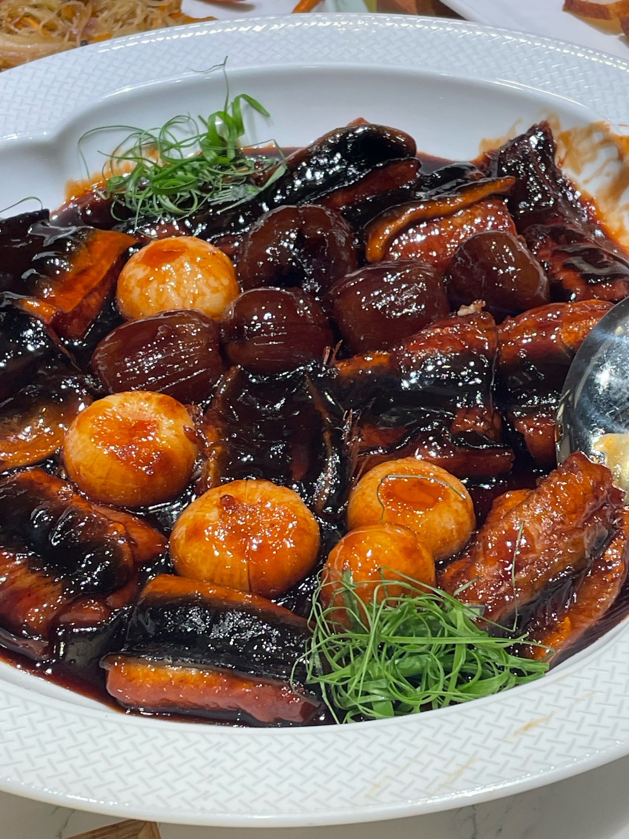 一口酥烂红烧河鳗的幸福