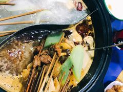 -马路边边·成都串串(翠柏路店)