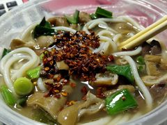 -锦泓老字号猪脏粉(东联大厦店)